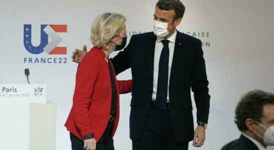Emmanuel Macron and Ursula von der Leyen launch the French
