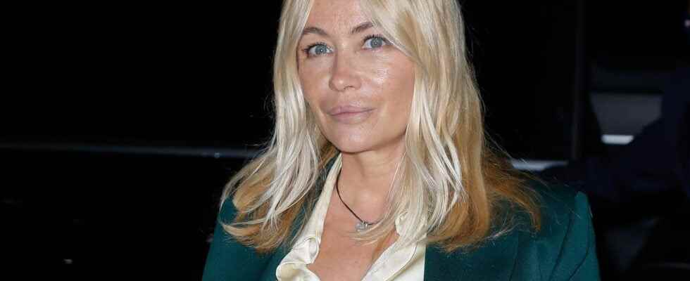 Emmanuelle Beart her glamorous beauty look at the Cesars 2022