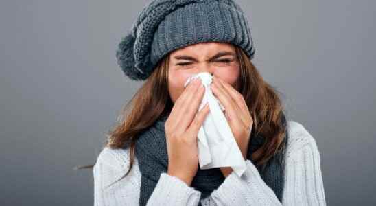 Flu or Covid differences Omicron Delta symptoms