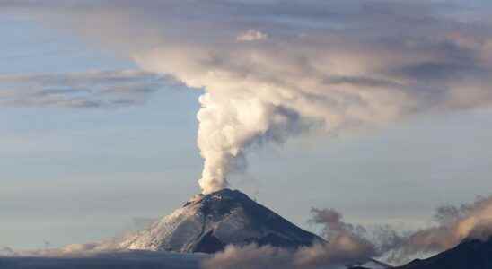 How can volcanoes cool the climate