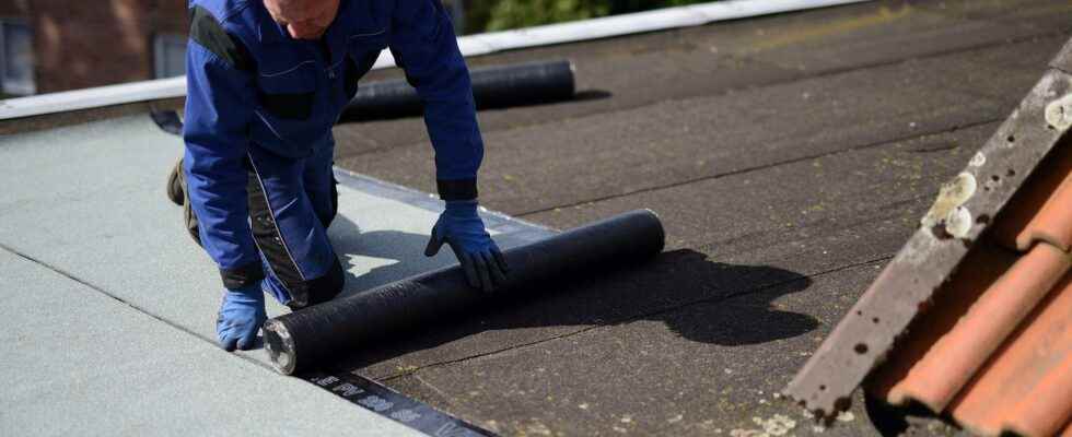 How to seal a flat roof