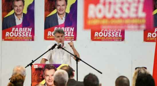 In Gennevilliers Fabien Roussel campaigns on the defense of workers