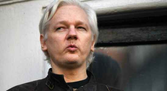 Julian Assange allowed to challenge his extradition to the UK