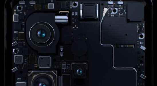 Telescopic macro lens for smartphones is introduced A first in