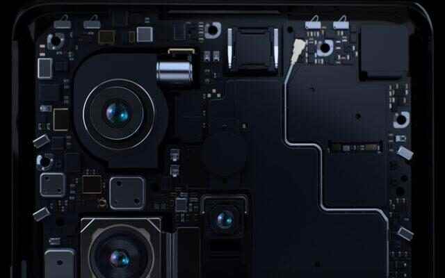 Telescopic macro lens for smartphones is introduced A first in