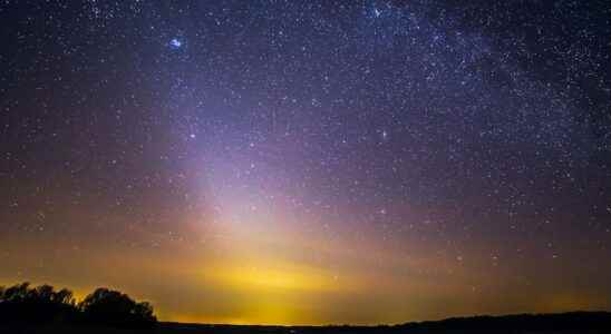 Three other worlds where it is possible to observe zodiacal