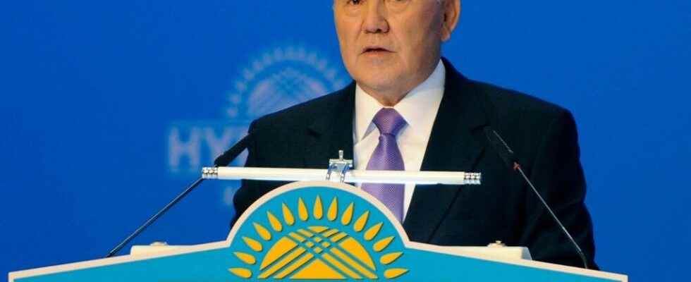 power dismisses relatives of former President Nazarbayev from large companies