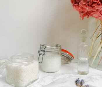 20 recipes for household products to make with baking soda
