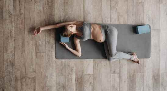 3 exercises against back pain in pregnant women