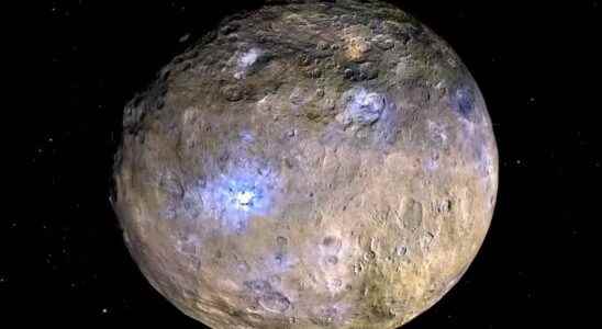 Ceres the white spots on its surface betray the presence