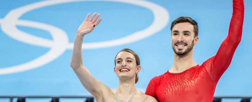 DIRECT Olympic Games 2022 gold for Papadakis Cizeron Valieva