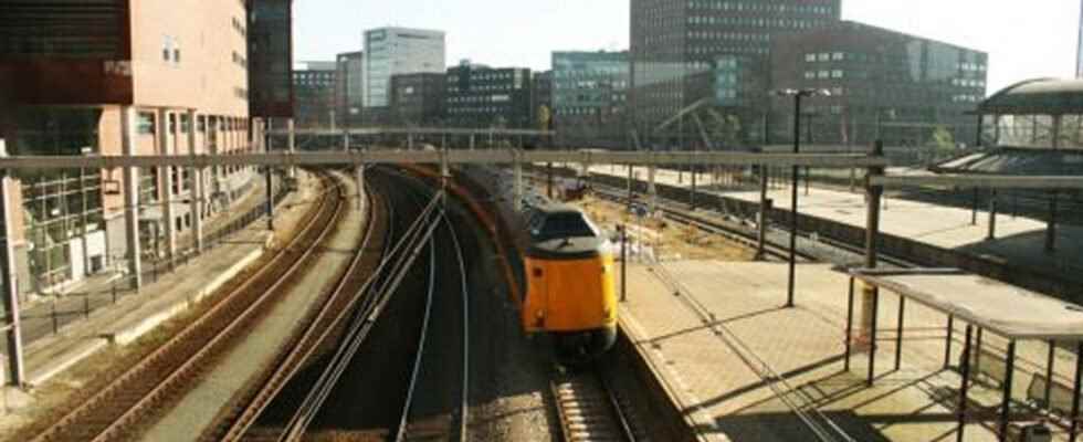Fewer trains tomorrow due to staff shortages at ProRail and