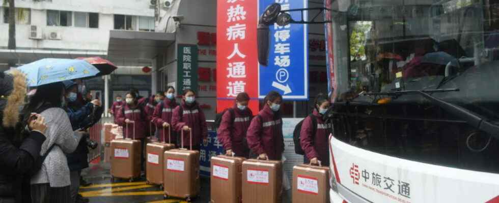Hong Kong urgently authorizes medical personnel from mainland China to