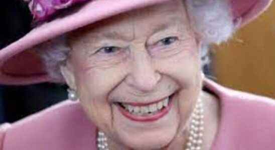 How is Queen Elizabeths health Caught coronavirus Is Queen Elizabeth