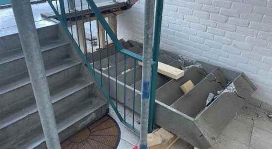 Investigation broken down stairs in Maarssen flat housing association fell