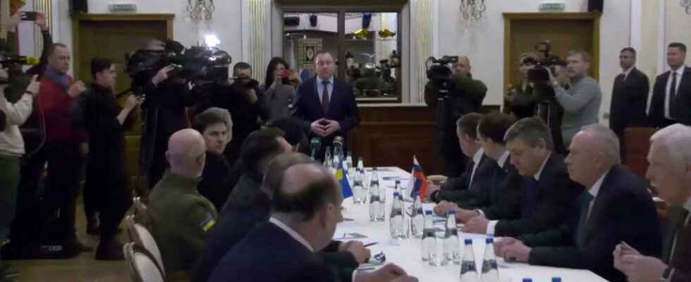 Kyiv and Moscow assert their terms after a day of