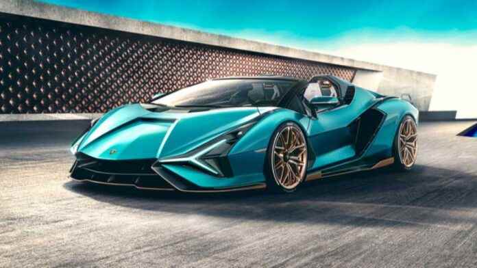 Lamborghini Decided to Continue with Internal Combustion Engines