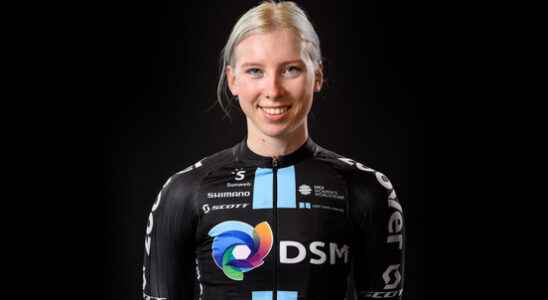 Lorena Wiebes third in Omloop Het Nieuwsblad