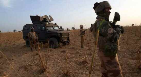 Mali asks France to withdraw its soldiers without delay