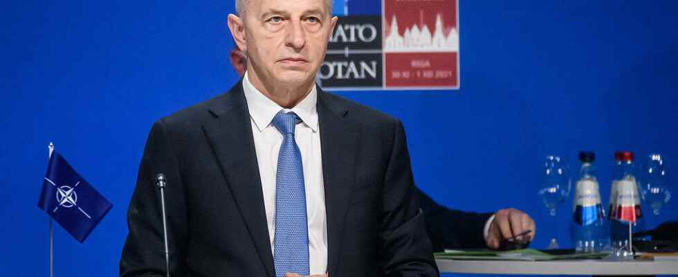 Mircea Geoana salutes the rediscovered unity of NATO