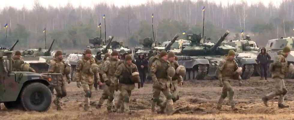 Nuclear risk impending invasion Tensions between Russia and Ukraine deciphered