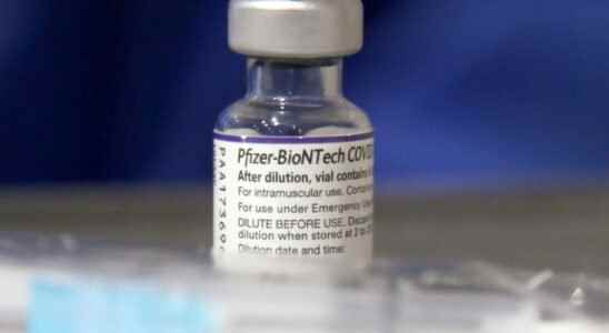 Pfizer wants to sell 54 billion dollars of vaccines and