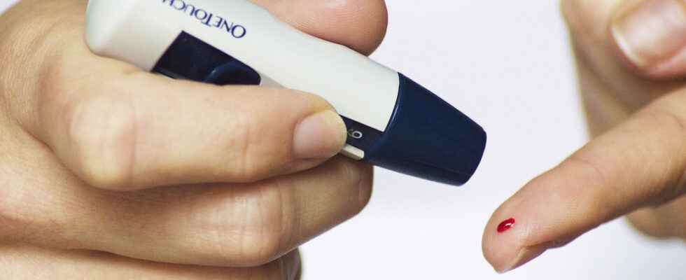 Self test in the works for early detection of heart disease