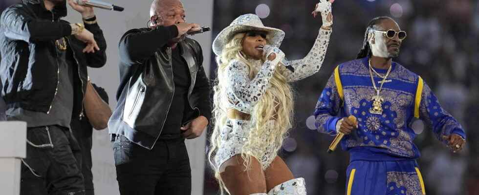 Super Bowl 2022 concert relive the half time show on video
