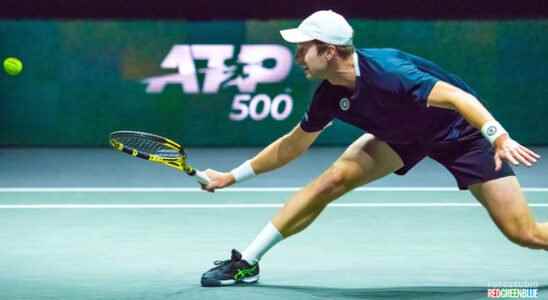 Tennis player Van de Zandschulp misses quarterfinals in Ahoy