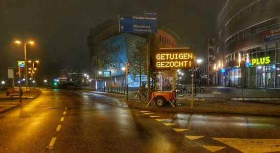 Text carts on Amersfoortse Stadsring after serious accident with driver