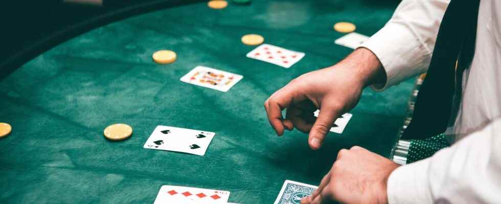 The role of our own perceptions in the casino
