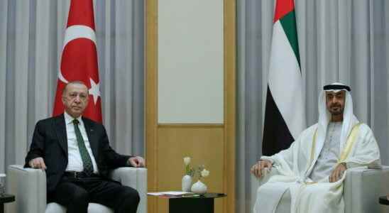 Turkish President signs several agreements with the United Arab Emirates