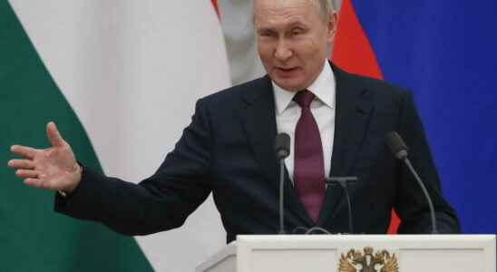 Vladimir Putin leaves the door open to diplomacy