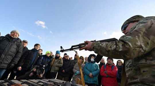War in Ukraine which countries are sending weapons to Kiev