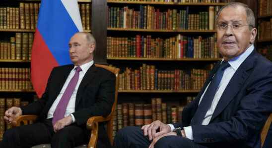 Westerners directly sanction Putin and Lavrov