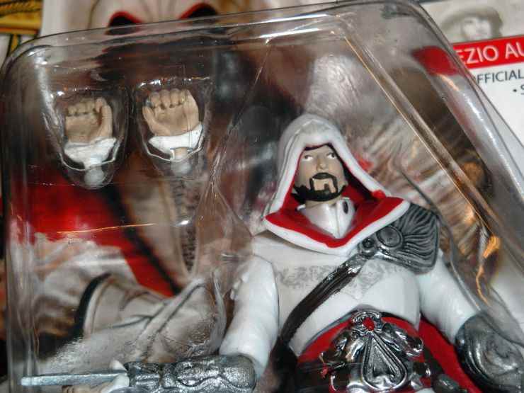 Worst action figures: Ezio