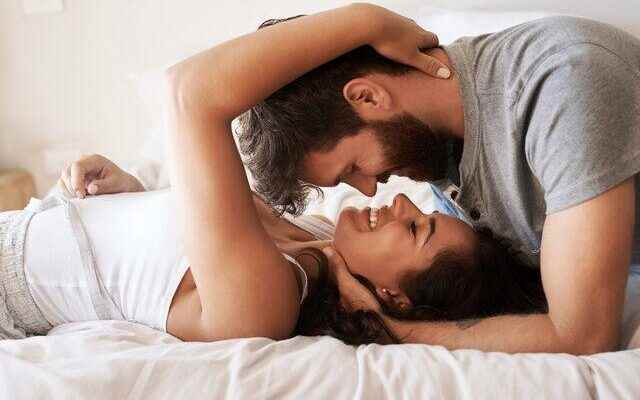 A natural pain reliever that reduces stomach ailments Kissing Here