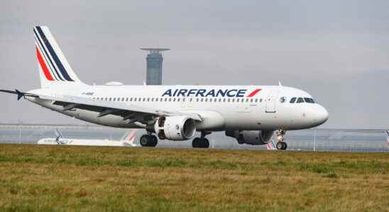 Air France the company strengthens its flight program to Tunisia