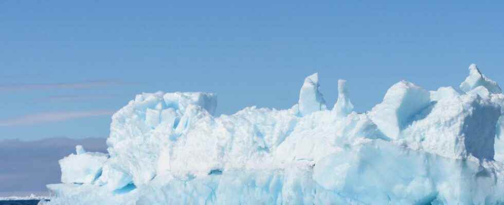 Antarctica a block of ice as big as Rome has