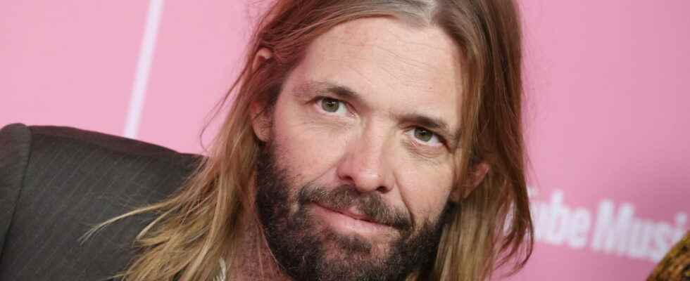 Death of Taylor Hawkins what did the Foo Fighters drummer