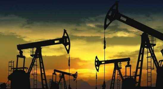 Embargo warning from Russia The price of oil per barrel