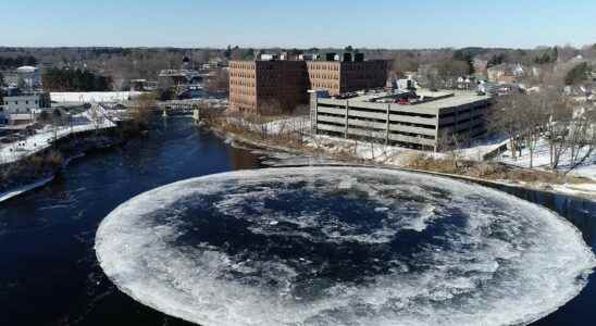 Extraordinary weather phenomenon giant ice discs