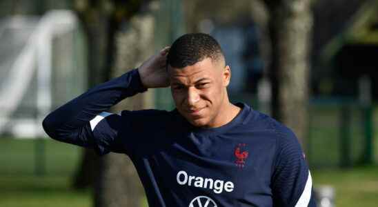 France team Kylian Mbappes lawyer issues an ultimatum to the