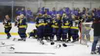Ice Hockey Womens League Playoffs Pair Out Fight for