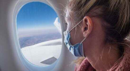 Is it mandatory to wear masks on airplanes A company