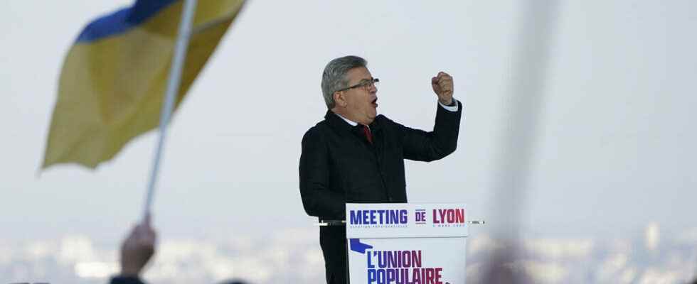 Jean Luc Melenchon campaigning in Lyon between Ukraine and purchasing power