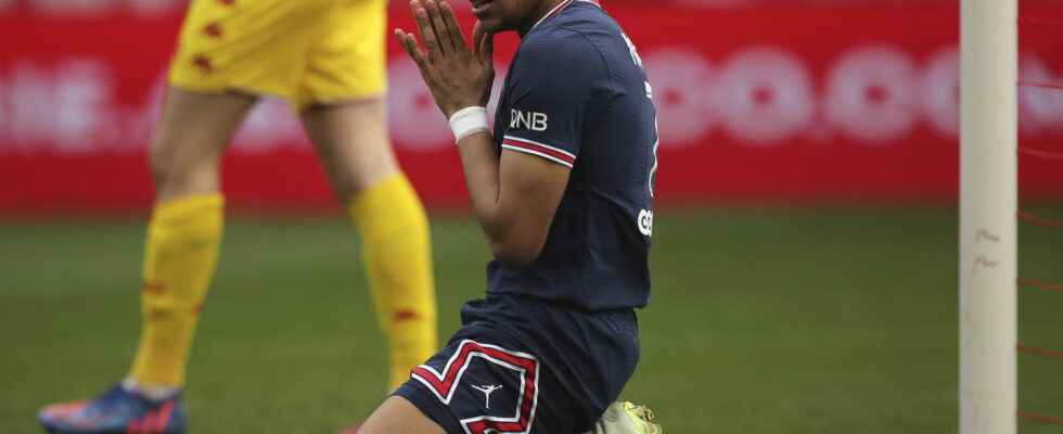 Kylian Mbappe the Frenchman annoyed and increasingly close to Real