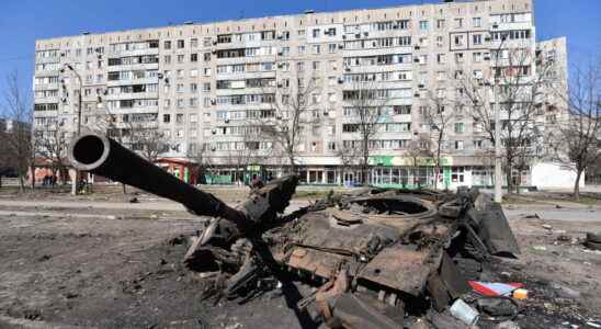 Mariupol under total siege Russia evokes the use of nuclear