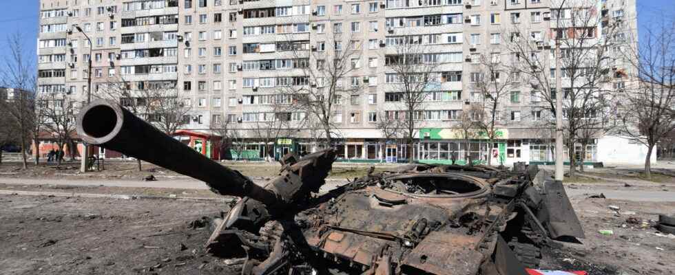 Mariupol under total siege Russia evokes the use of nuclear