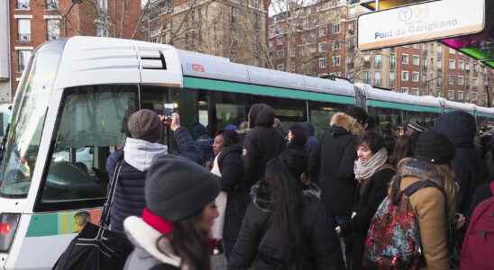 RATP strike bus tram metro traffic forecasts for March 25